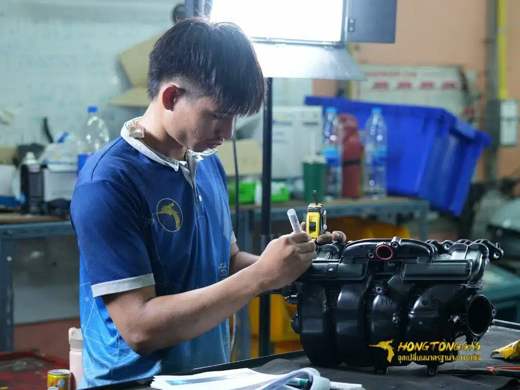 ติดแก๊ส NEW CAMRY HEV 2025 หงษ์ทองแก๊ส 3